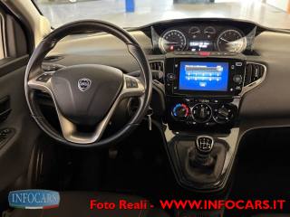 LANCIA Ypsilon usata, con ESP