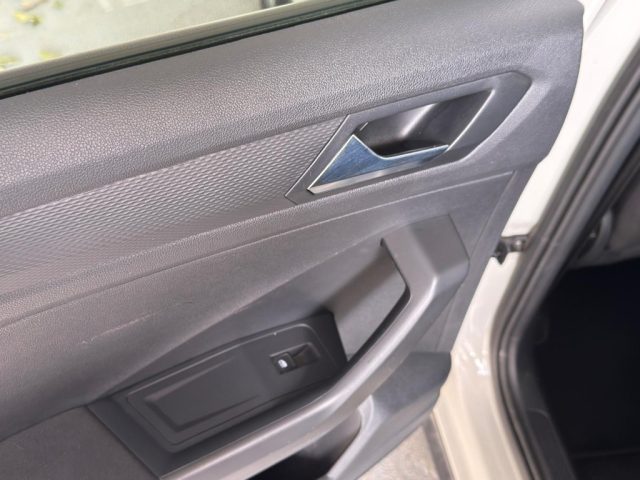 VOLKSWAGEN T-Roc usata, con Controllo elettronico della corsia