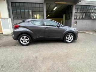 TOYOTA C-HR usata 7