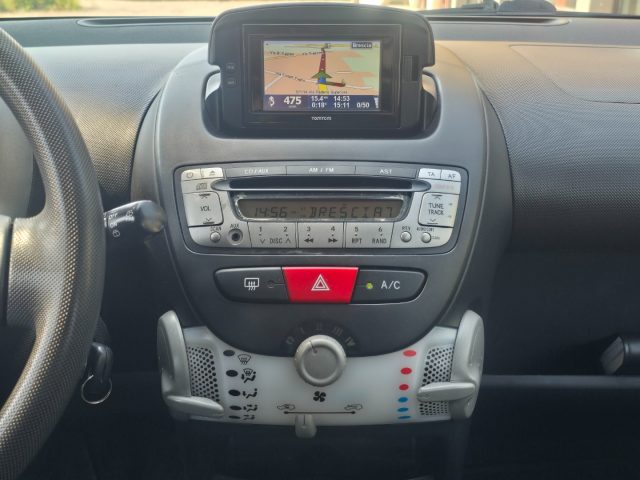 TOYOTA Aygo usata, con Supporto lombare