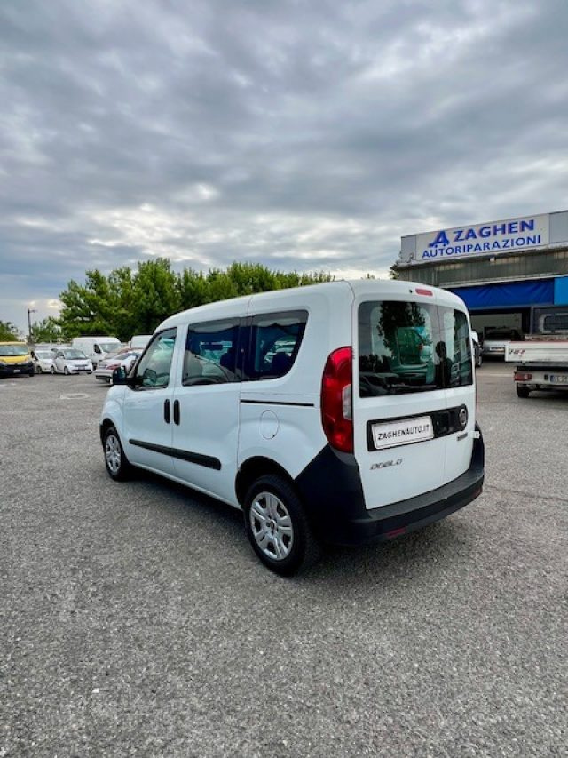 FIAT Doblo usata, con Autoradio