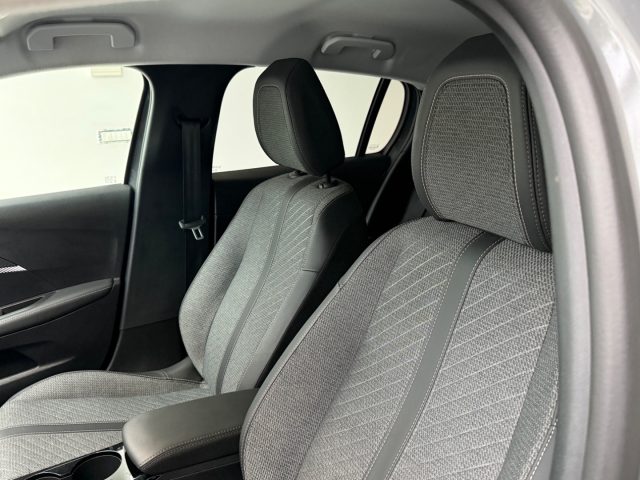 PEUGEOT 208 usata, con Isofix