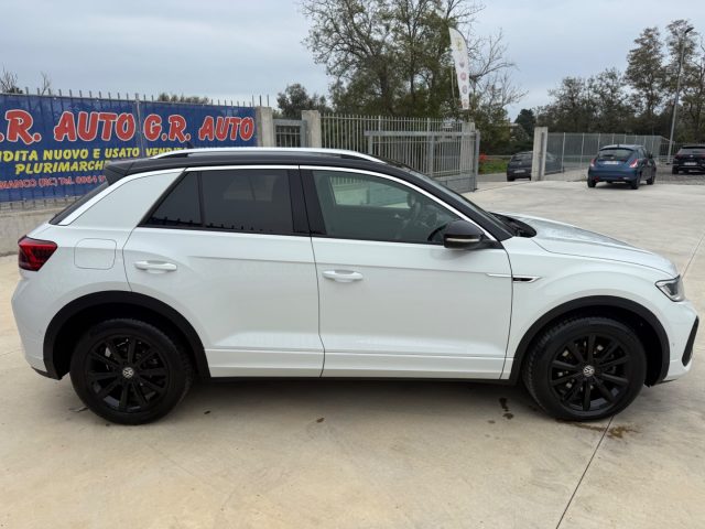 VOLKSWAGEN T-Roc usata, con Autoradio