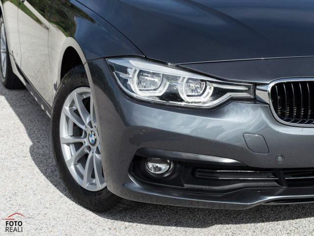 BMW 320 usata, con Luci diurne LED