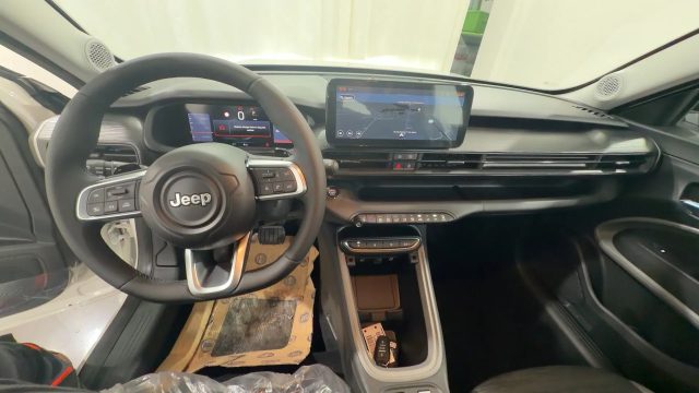 JEEP Avenger usata, con Chiusura centralizzata