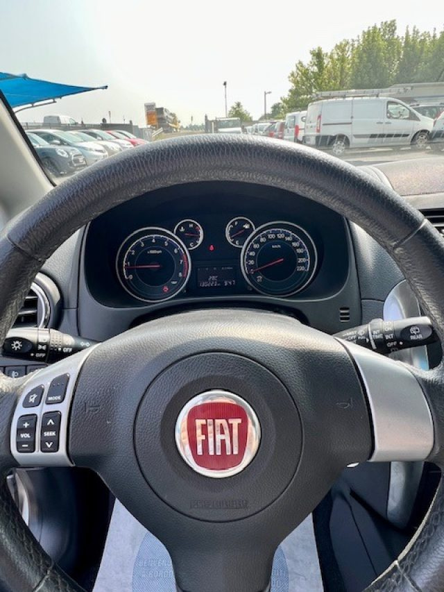 FIAT Sedici usata, con Specchietti laterali elettrici