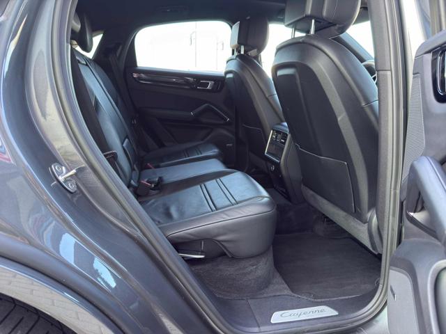 PORSCHE Cayenne usata, con Interni in pelle