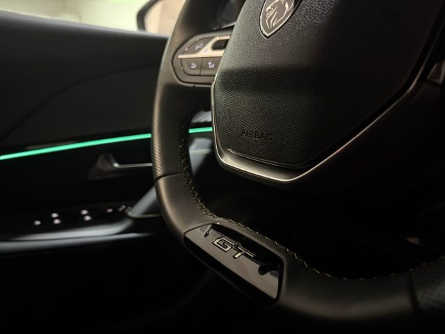 PEUGEOT 2008 usata, con Cruise Control