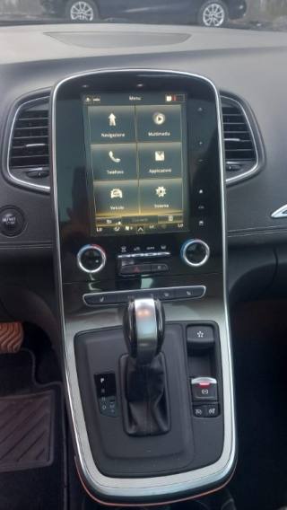 RENAULT Scenic usata, con Interni in pelle