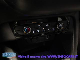 OPEL Corsa usata, con Touch screen