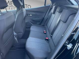 PEUGEOT 2008 usata, con Sensore di pioggia