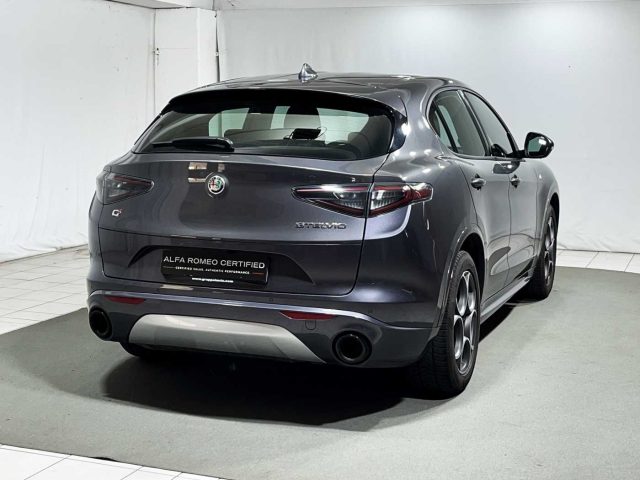 ALFA ROMEO Stelvio usata, con Autoradio