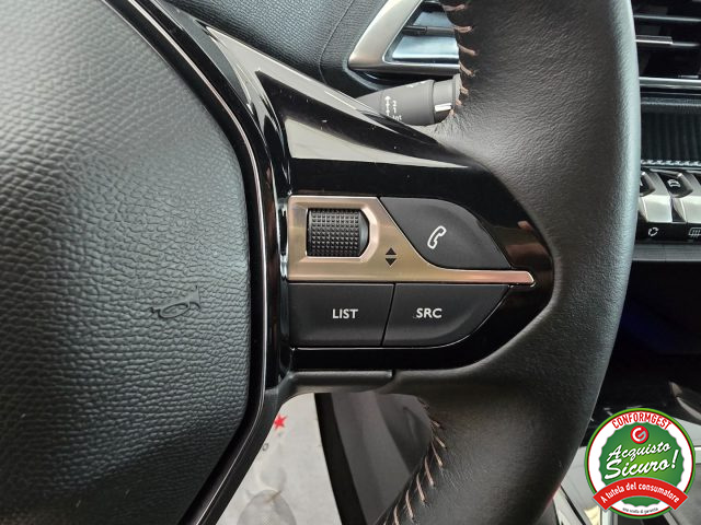 PEUGEOT 3008 usata, con Fendinebbia