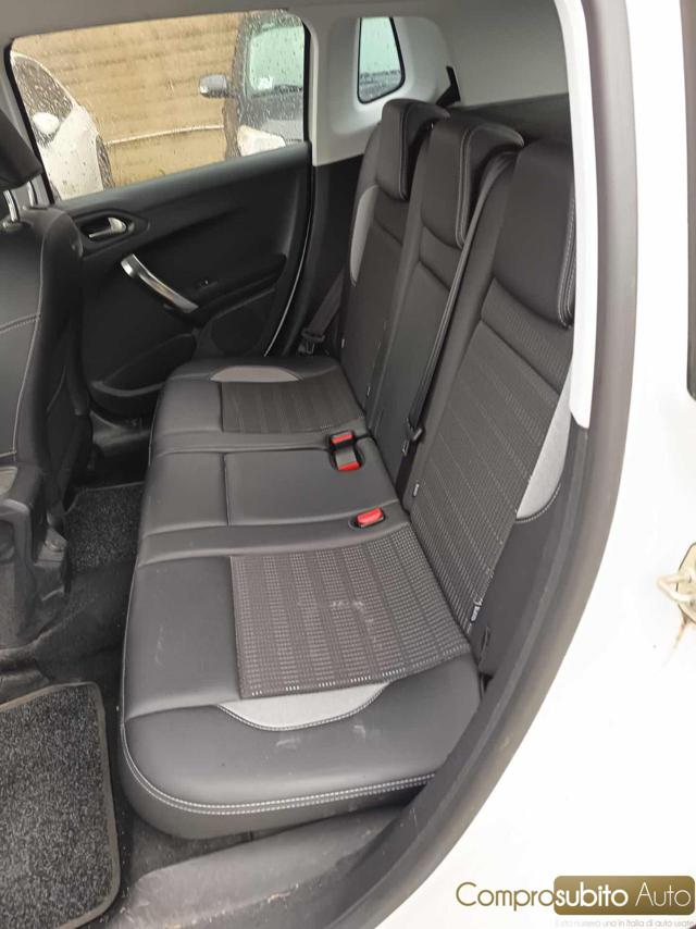 PEUGEOT 2008 usata 23