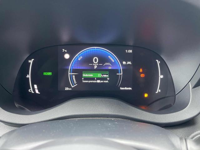 TOYOTA Yaris Cross usata, con MP3