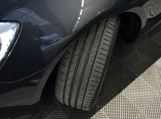 MERCEDES-BENZ SLK 200 usata, con USB