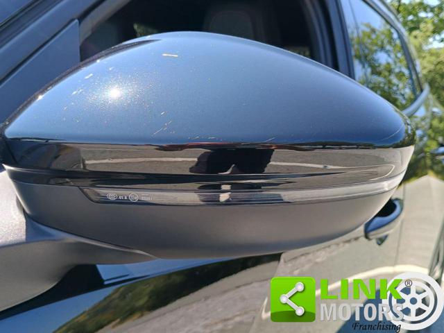 PEUGEOT 2008 usata, con USB