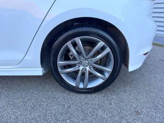 VOLKSWAGEN Golf usata, con Volante in pelle