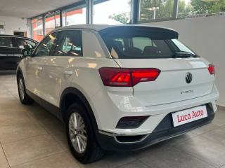 VOLKSWAGEN T-Roc usata, con Autoradio