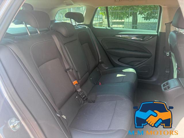 OPEL Insignia usata, con Park Distance Control