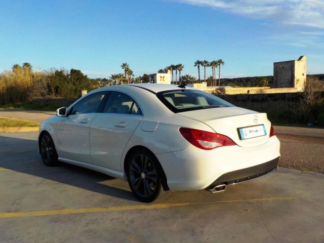 MERCEDES-BENZ CLA 180 usata, con Boardcomputer