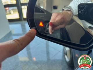 MERCEDES-BENZ E 220 usata, con Tettuccio apribile