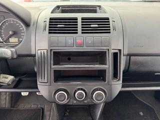 VOLKSWAGEN Polo usata, con Specchietti laterali elettrici