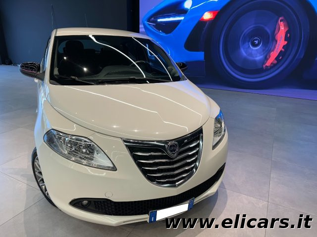 LANCIA Ypsilon usata, con Airbag