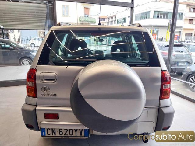 TOYOTA RAV 4 MY23 usata, con Autoradio