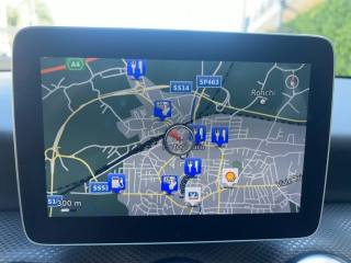 MERCEDES-BENZ A 180 usata, con Autoradio digitale