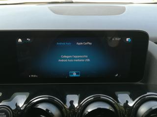 MERCEDES-BENZ GLA 180 usata, con USB