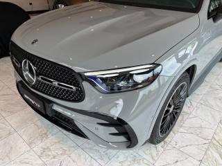 MERCEDES-BENZ GLC 300 usata, con Park Distance Control
