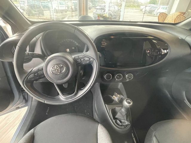 TOYOTA Aygo X usata, con Autoradio digitale