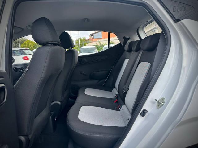 HYUNDAI i10 usata 26