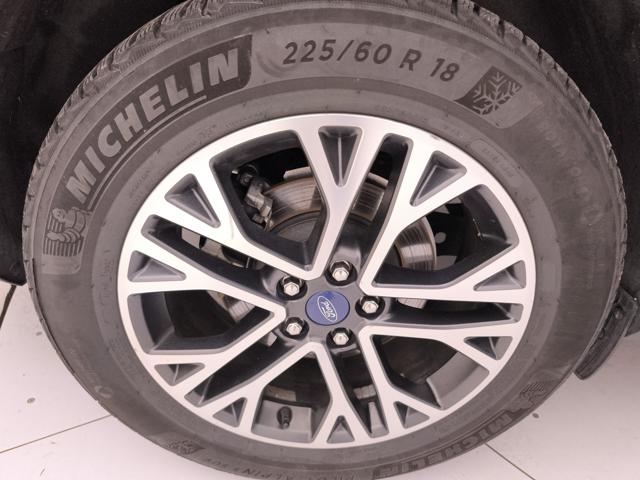 FORD Kuga usata, con Touch screen
