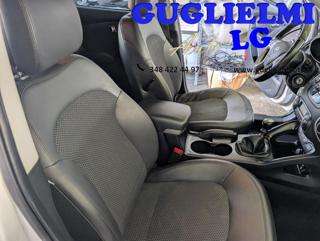 HYUNDAI iX35 usata, con Sedile posteriore sdoppiato