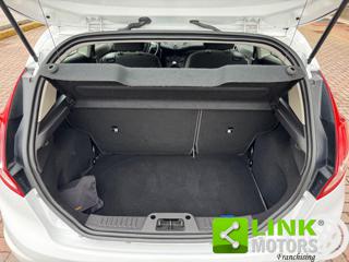 FORD Fiesta usata, con Sedile posteriore sdoppiato