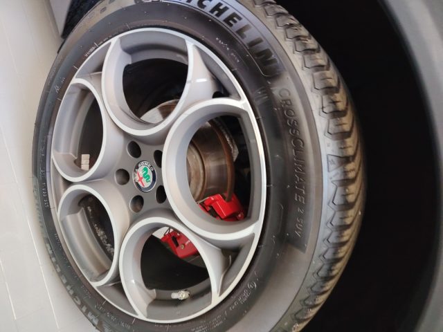 ALFA ROMEO Stelvio usata, con Chiusura centralizzata