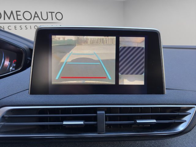 PEUGEOT 3008 usata, con Sedile posteriore sdoppiato