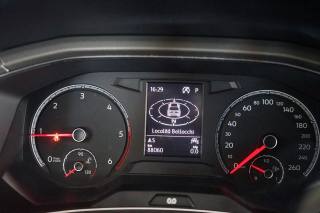 VOLKSWAGEN T-Roc usata 29