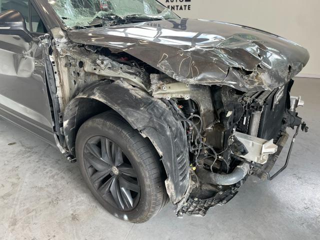 VOLKSWAGEN Touareg usata, con Cerchi in lega
