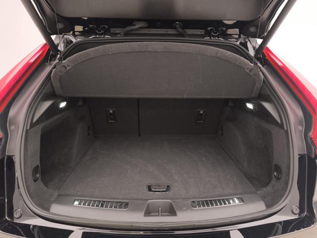 CADILLAC XT4 usata, con Trazione integrale