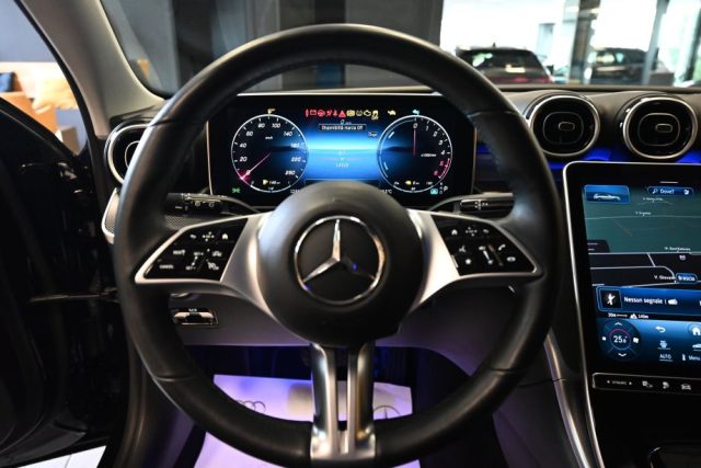 MERCEDES-BENZ C 300 usata 45