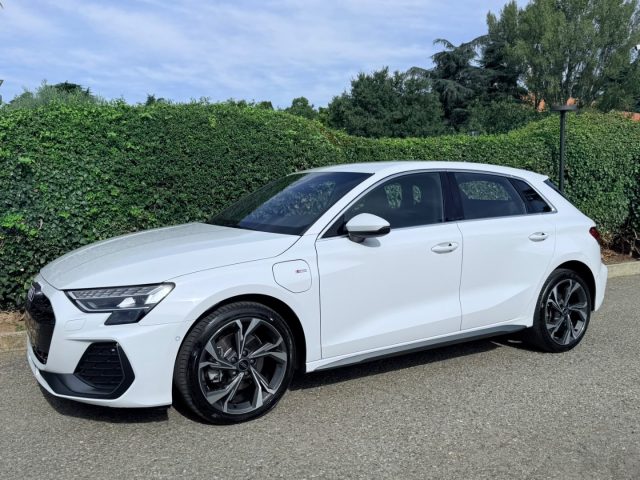 AUDI A3 usata, con Airbag laterali
