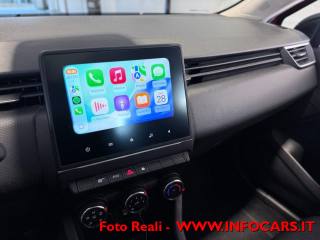 RENAULT Clio usata, con USB