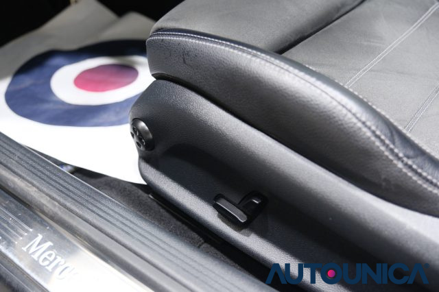 MERCEDES-BENZ C 220 usata, con Fari LED