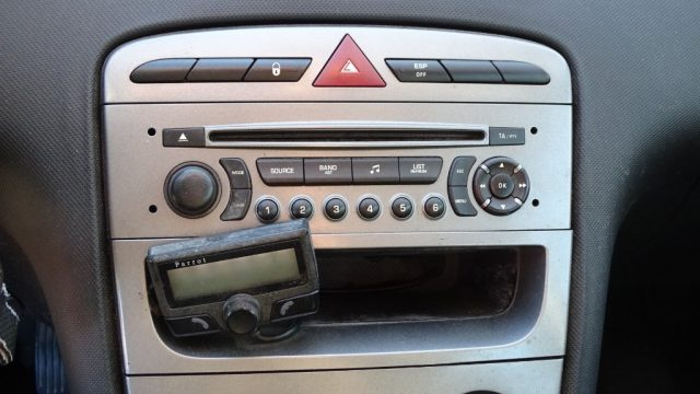 PEUGEOT 308 usata 99