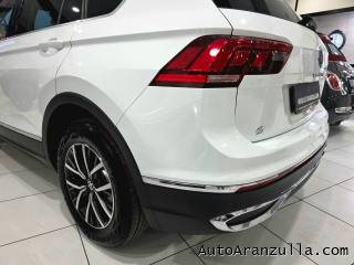 VOLKSWAGEN Tiguan usata, con Autoradio digitale