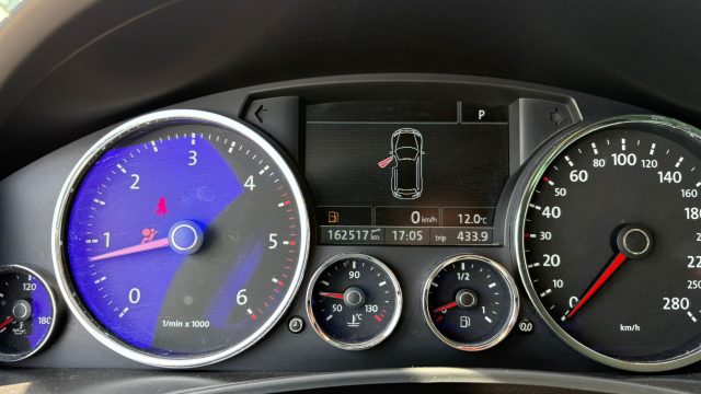 VOLKSWAGEN Touareg usata, con Climatizzatore