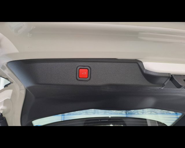 JEEP Avenger usata 25